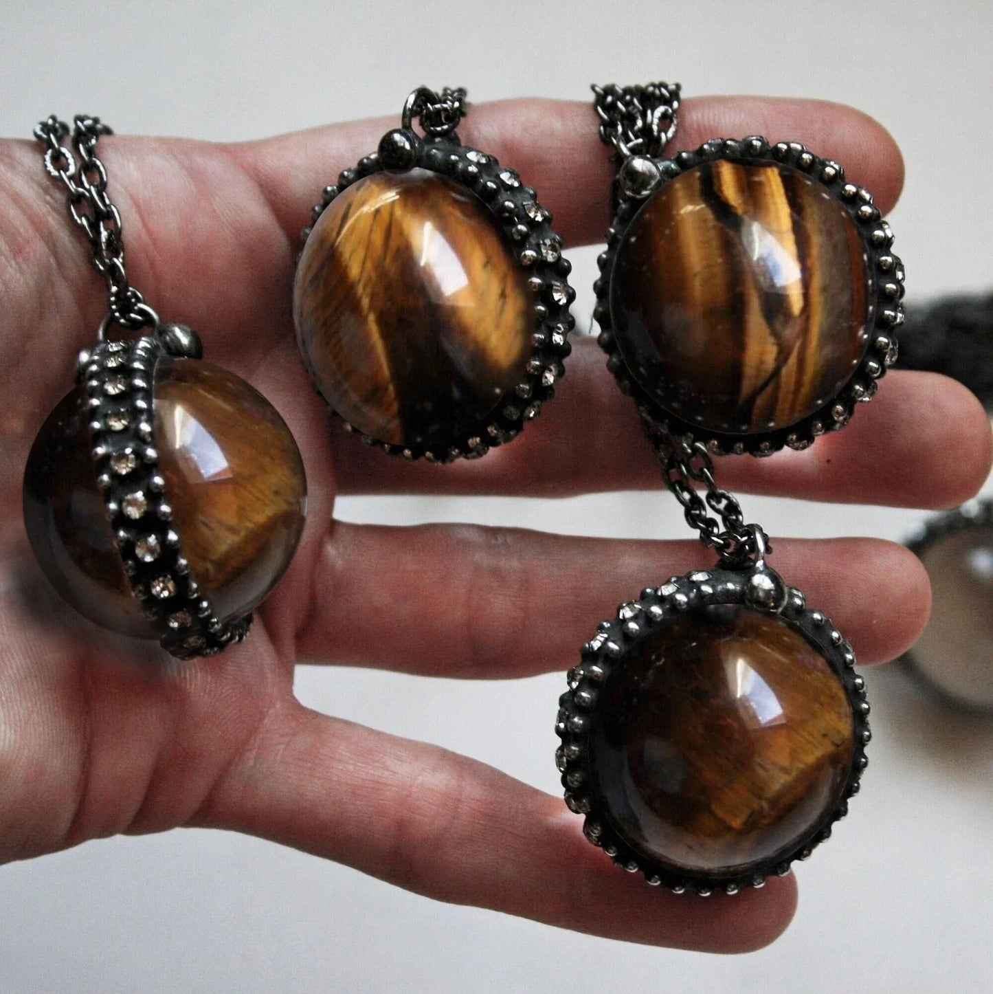 10pcs WitchCraft Collar Arcane Tiki Quartz Fluorite Obsidian Crystal Sphere Ball Talisman Necklace Goth Amulet Women Y2K Jewelry