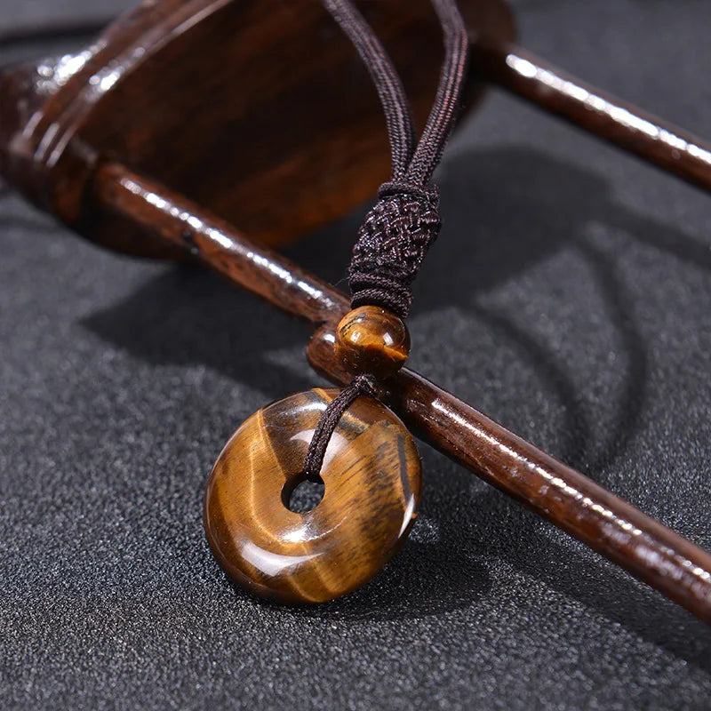 Gorgeous Chakra Healing Tiger Eye Amethyst Rose Quartz Clear Quartz Howlite Green Aventurine Amazonite Red Jasper Carnelian Lapis Lazuli Rhodonite Doughnut Necklace Spiritual