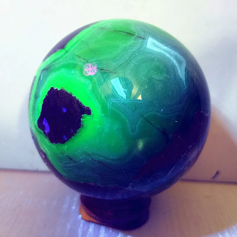 Natural Stone Fluorescence Agate Crystal Ball Gemstone Sphere Feng Shui Wicca Energy Spiritual Reiki Healing Crystals Home Deco