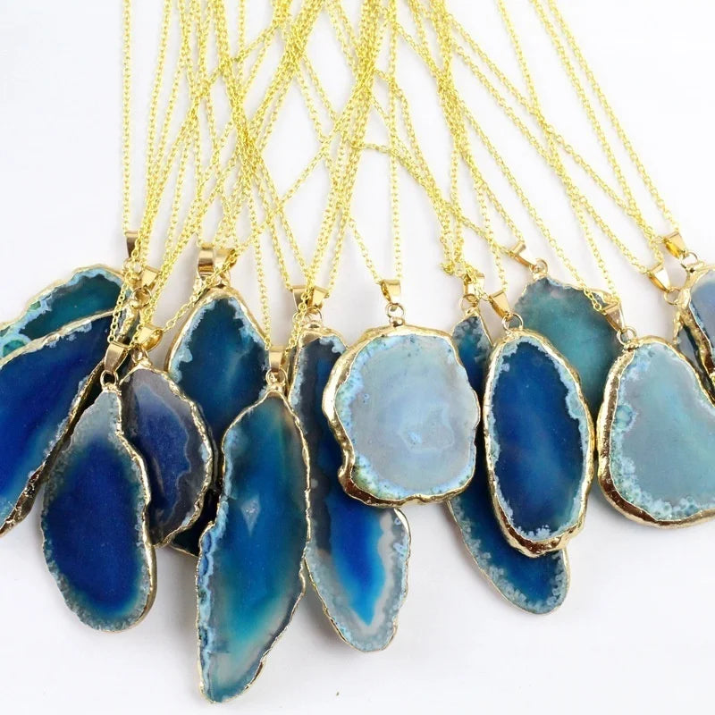 Natural Agate Gold Edged Wind Chime Pendant Handicraft, Identity Symbol Gift, Lucky Crystal Healing Stone Series Jewelry