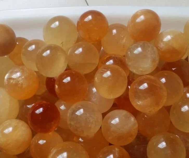 3cM natural orange Calcite Sphere Crystal quartz Ball Chakra Healing rock Reiki Stone Carving Crafts with stand(1 PC)