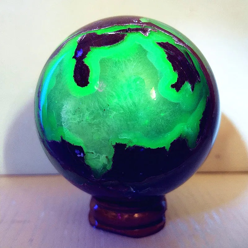 Natural Stone Fluorescence Agate Crystal Ball Gemstone Sphere Feng Shui Wicca Energy Spiritual Reiki Healing Crystals Home Deco