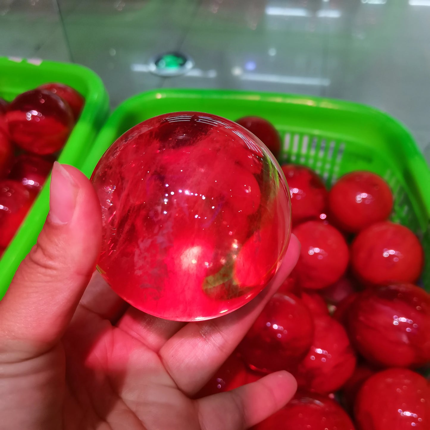 Top 50-200MM Natural Quartz Ball Smelting Stone Sphere Healing Crystal Balls For Meditation divination Home Decor Decoration