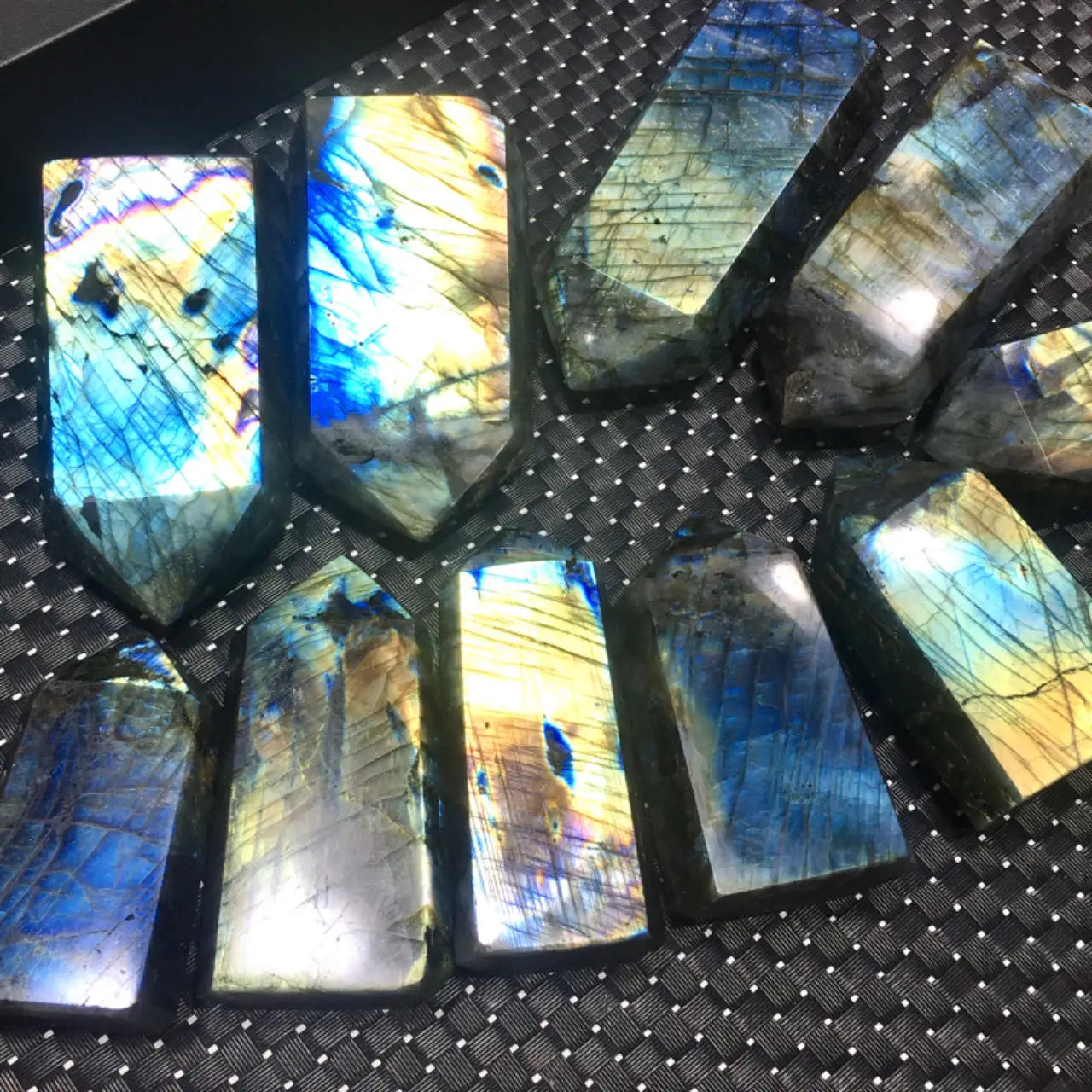 Natural Stone Labradorite Tower Home Decoration Rock Crystal Wand Point Rough Polished Quartz Moonstone Obelisk Healing