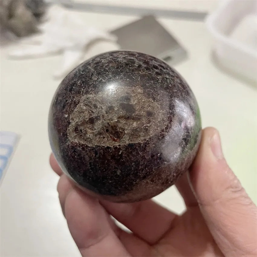 High Quality Natural Healing Crystal Balls Garnet Stone Crystal Spheres