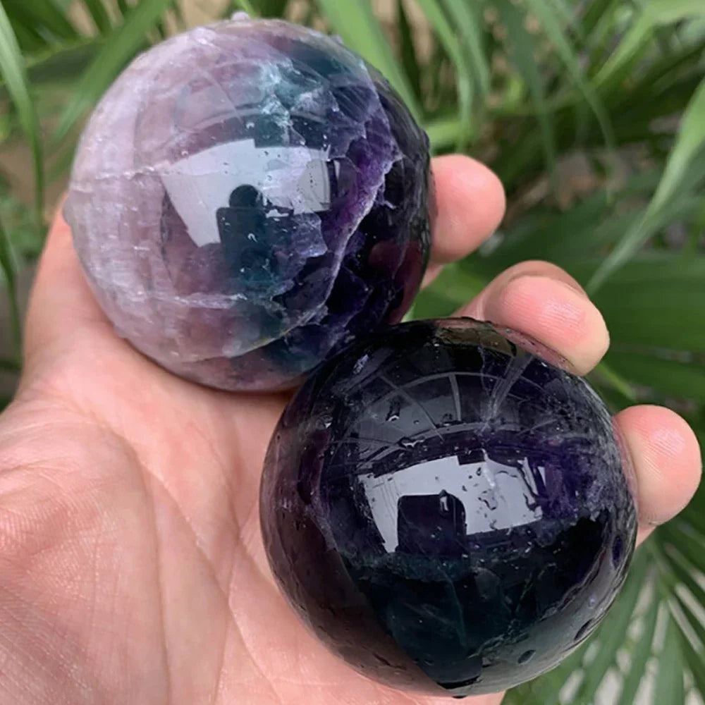 70mm Natural Fluorite Quartz Crystal Sphere Ball Polished Globe Massaging Ball Reiki Healing Stone Home Decoration Gifts 1PCS