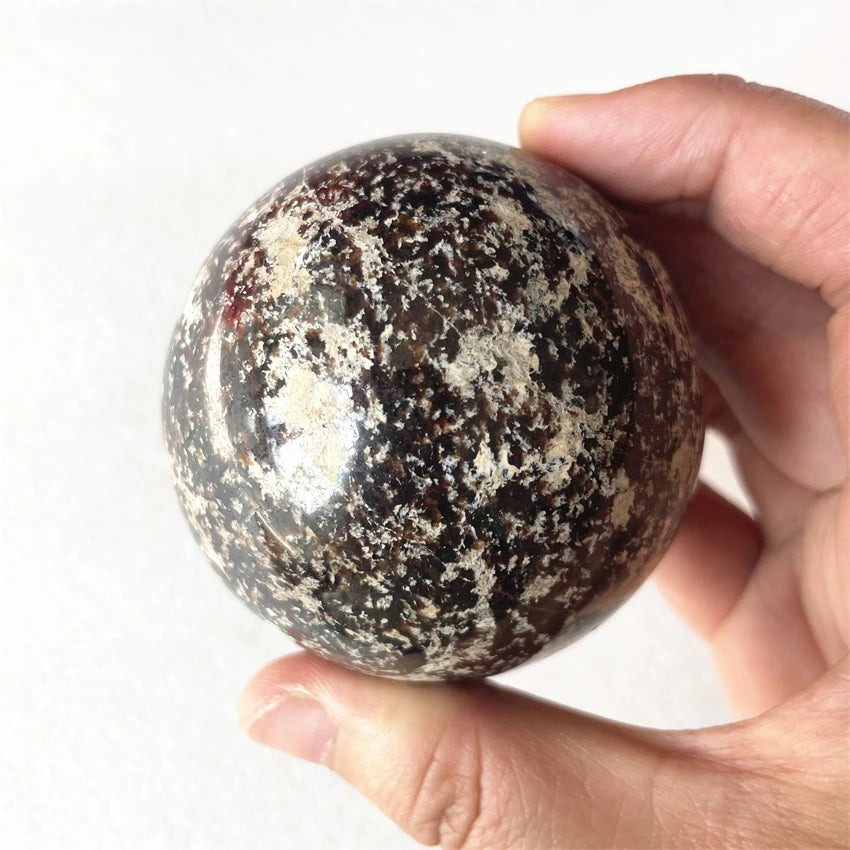 High Quality Natural Healing Crystal Balls Garnet Stone Crystal Spheres