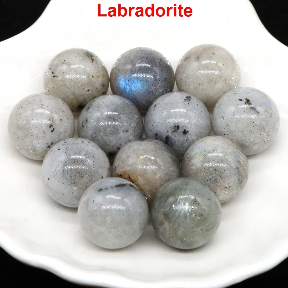 Wholesale 16mm Mini Crystal Balls Natural Healing Stones Pocket Spheres Chakra Globe Reiki Bead Mineral Gems Specimen Home Decor