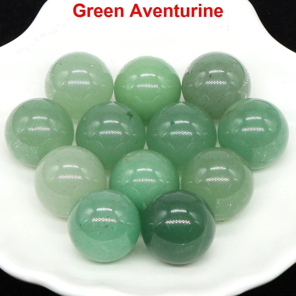 Wholesale 16mm Mini Crystal Balls Natural Healing Stones Pocket Spheres Chakra Globe Reiki Bead Mineral Gems Specimen Home Decor