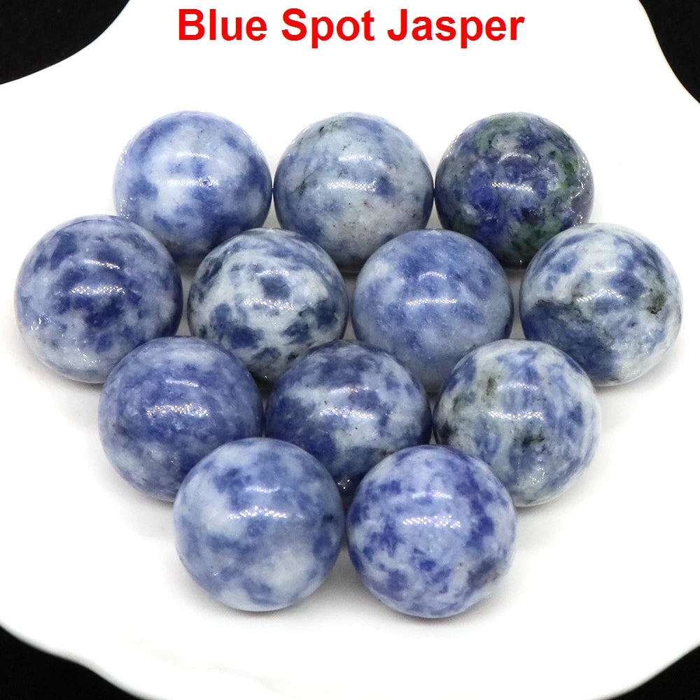 Wholesale 16mm Mini Crystal Balls Natural Healing Stones Pocket Spheres Chakra Globe Reiki Bead Mineral Gems Specimen Home Decor