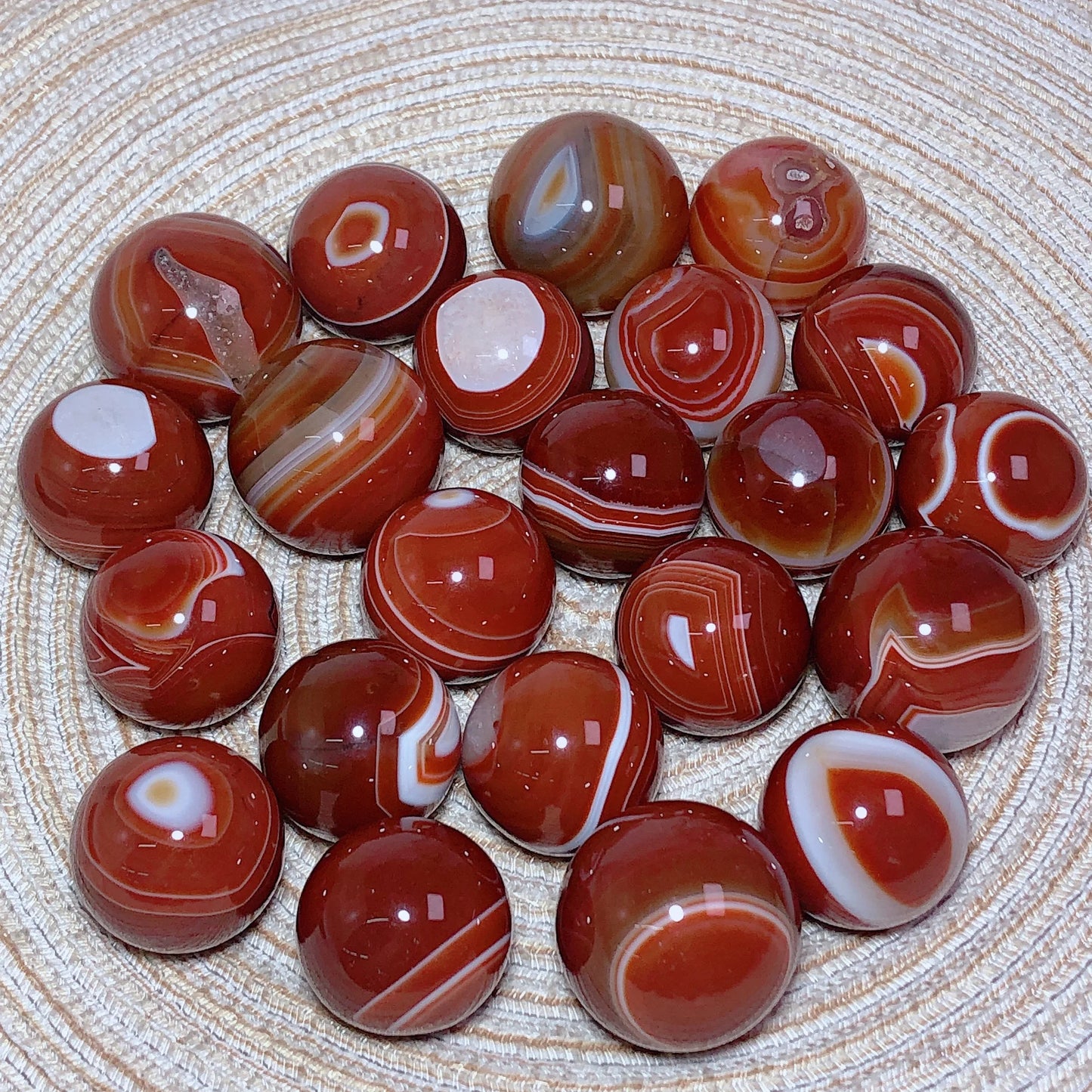 High Quality Healing Natural Crystals Sardonyx Sphere Ball Home Decorations Polished Room Decor Energy Gift Mineral Ore Stone